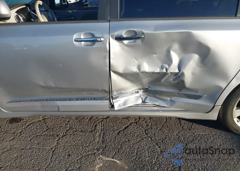 2014 Toyota Sienna Se 8 Passenger from USA, damaged, VIN 5TDXK3DC7ES471520